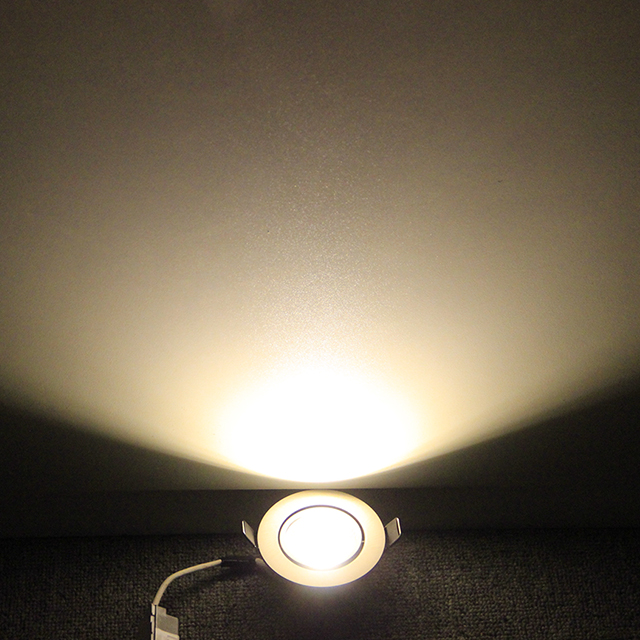 Foco empotrable redondo LED 5w downlight de techo ajustable